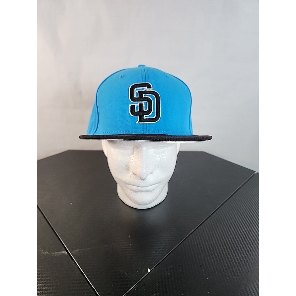 Rare San Diego Padres New Era Fitted Hat Size 7 5/8 Light Blue & Black
